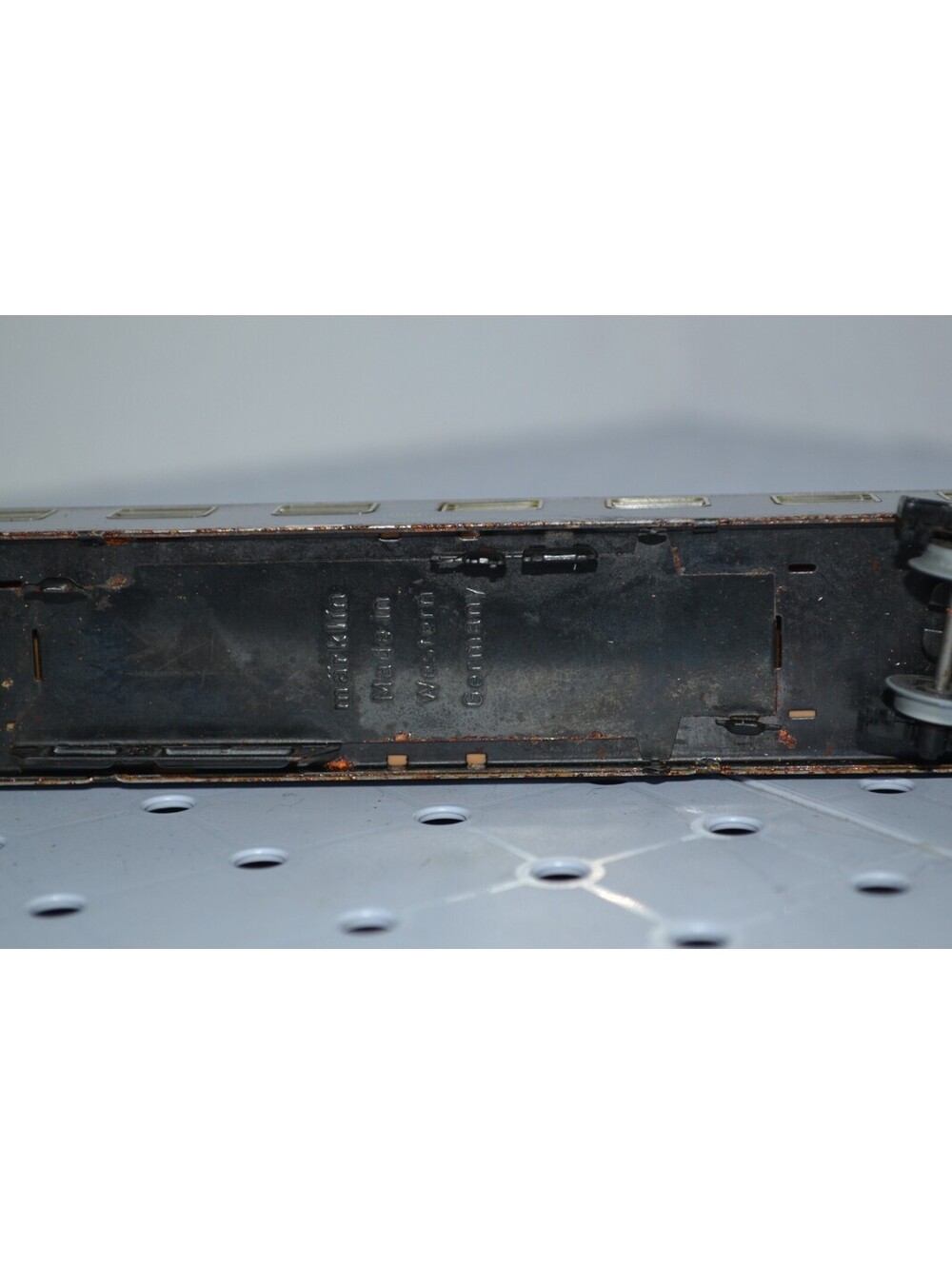Vintage Marklin HO Gauge 4027 DB Blue Express Coach - Picture 7 of 14